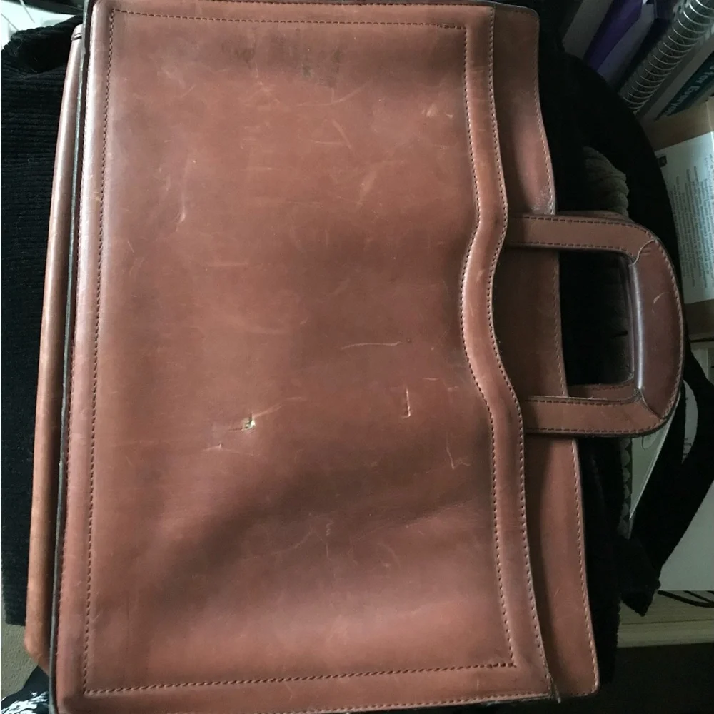 Elegant Heavy Finely Crafted Leather Laptop Bag Professional Briefcase